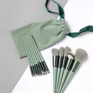 Sasha o green makeup brush set
